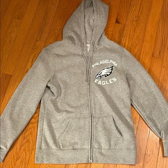NFL Philadelphia Eagles Gray Hoodie front logo is glittery. Number 33 - Picture 2 of 4
